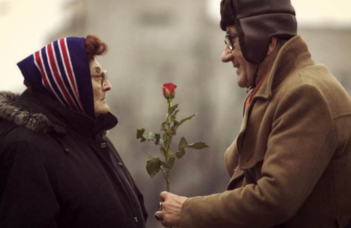 国家外汇管理局:7月银行结汇与售汇规模环比增长