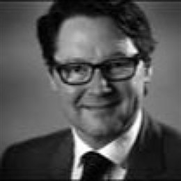 中国电信(00728)发布中期业绩，股东应占利润230.17亿元 同比增加5.52%